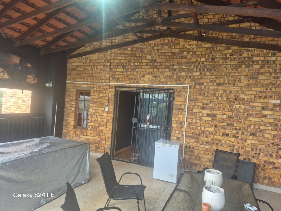 4 Bedroom Property for Sale in Cashan North West